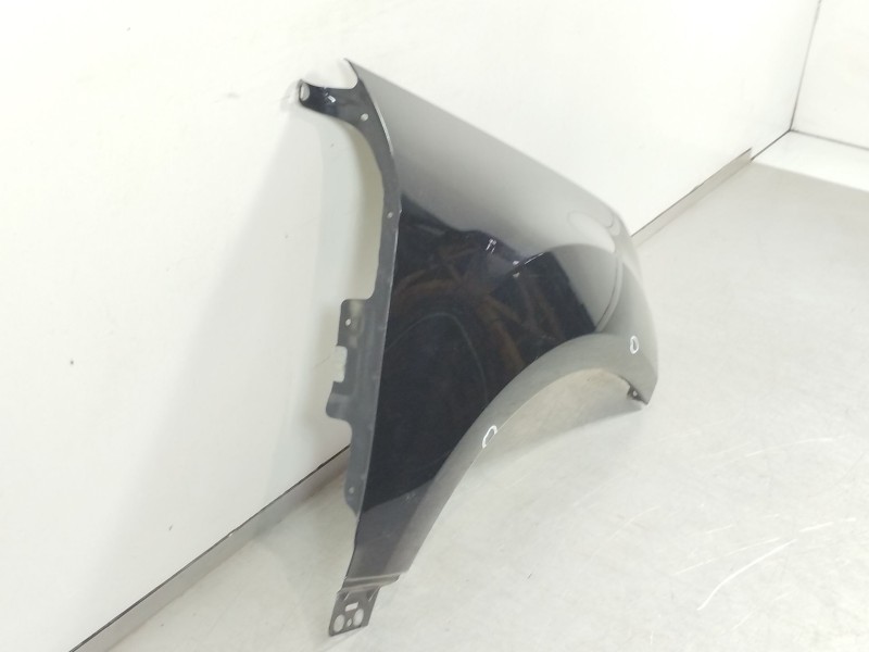 Recambio de aleta delantera derecha para ford ecosport titanium referencia OEM IAM   