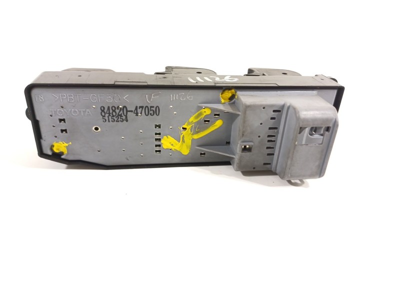 Recambio de mando elevalunas delantero izquierdo para toyota prius (nhw20) basis referencia OEM IAM 8482047050  