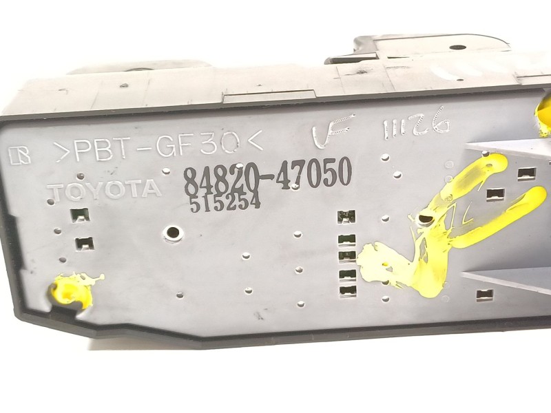 Recambio de mando elevalunas delantero izquierdo para toyota prius (nhw20) basis referencia OEM IAM 8482047050  