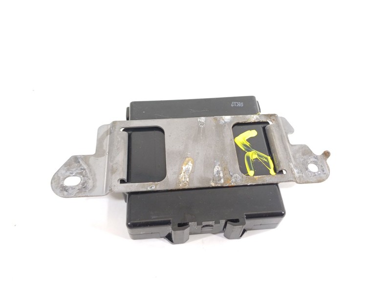 Recambio de modulo electronico para toyota prius (nhw20) basis referencia OEM IAM 8999047023  