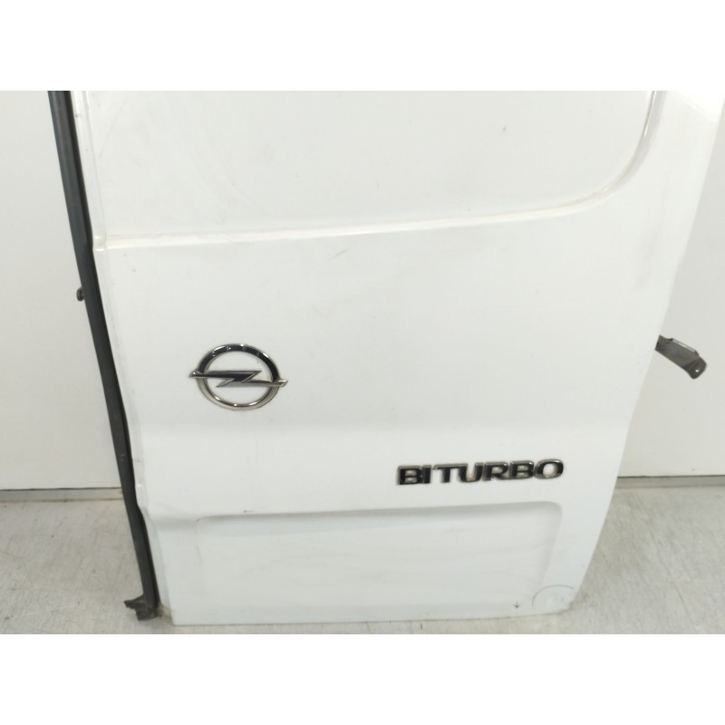Recambio de puerta trasera derecha para opel vivaro b kasten/combi combi l1 2.9t referencia OEM IAM   