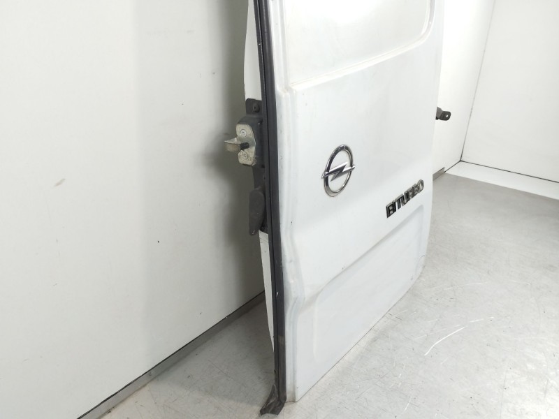Recambio de puerta trasera derecha para opel vivaro b kasten/combi combi l1 2.9t referencia OEM IAM   