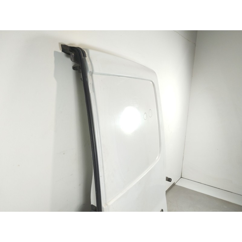 Recambio de puerta trasera derecha para opel vivaro b kasten/combi combi l1 2.9t referencia OEM IAM   