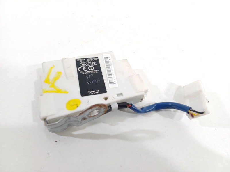 Recambio de modulo electronico para toyota prius (nhw20) basis referencia OEM IAM 8999247020  