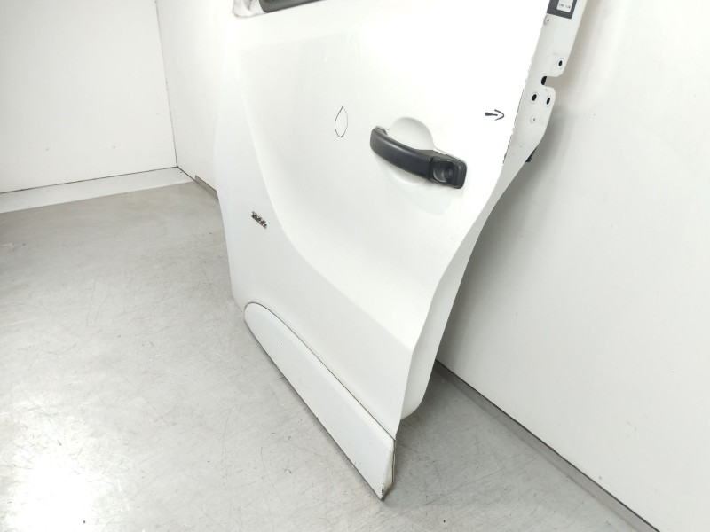 Recambio de puerta delantera izquierda para opel vivaro b kasten/combi combi l1 2.9t referencia OEM IAM   
