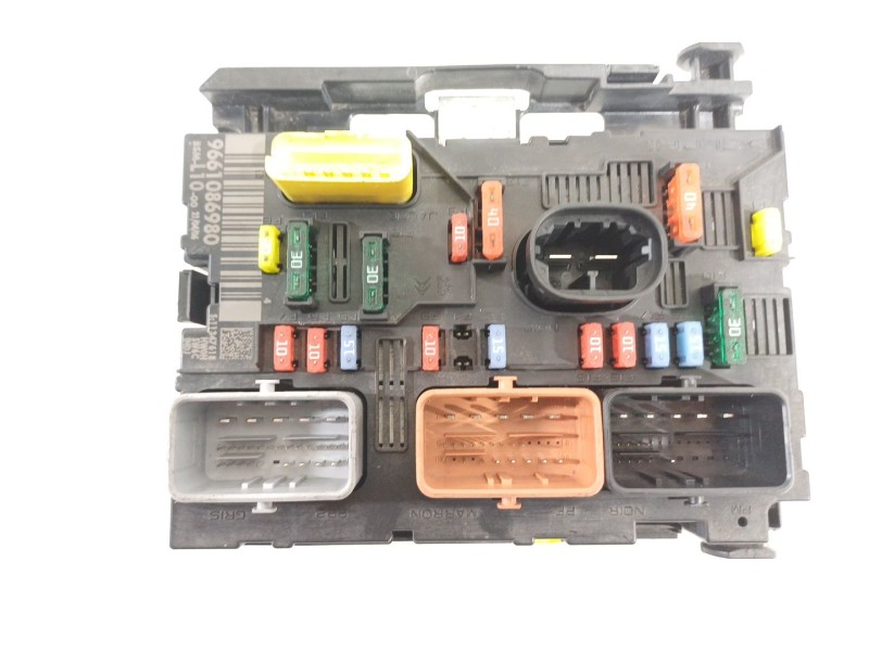 Recambio de caja reles / fusibles para peugeot 207/207+ (wa_, wc_) 1.4 hdi referencia OEM IAM 9661086980  