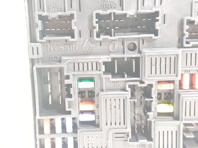 Recambio de caja reles / fusibles para nissan qashqai (j11) acenta referencia OEM IAM 284B75NA1A  