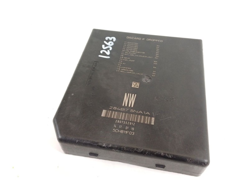 Recambio de caja reles / fusibles para nissan qashqai (j11) acenta referencia OEM IAM 284B75NA1A  