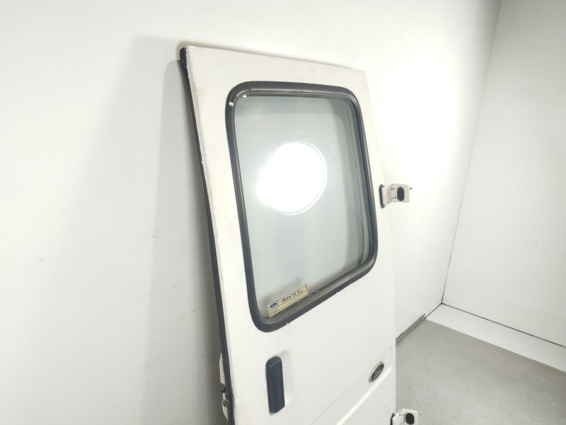 Recambio de puerta trasera derecha para ford transit bus 1995 tourneo 2.5 glx referencia OEM IAM   