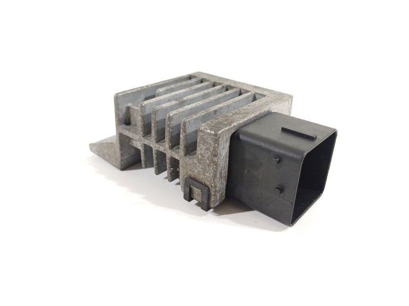 Recambio de caja precalentamiento para nissan qashqai (j11) acenta referencia OEM IAM 271203982R  