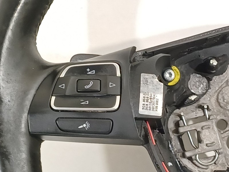 Recambio de volante para volkswagen passat variant (365) r-line bluemotion referencia OEM IAM 3C8419091BF  3C8959537D