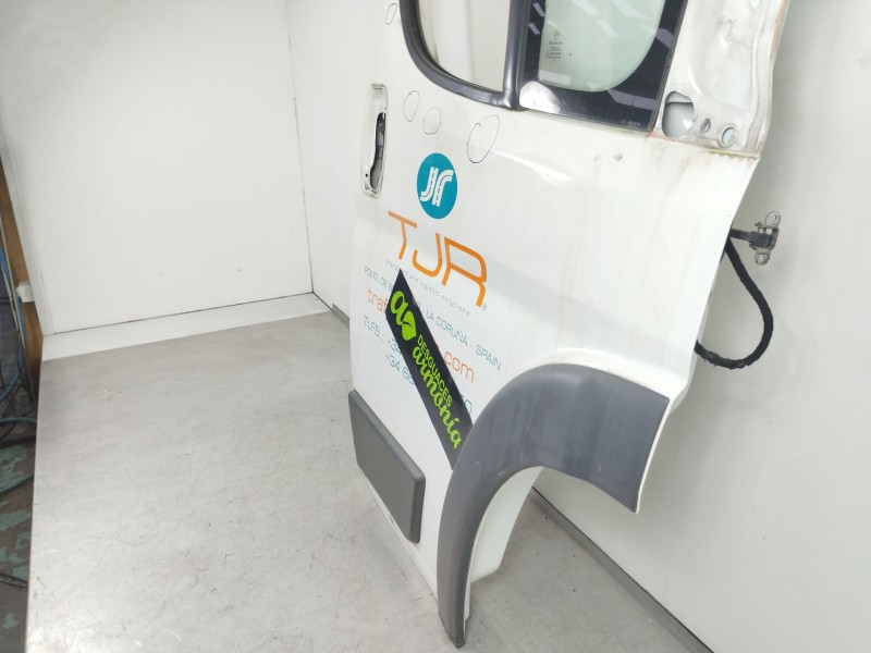 Recambio de puerta delantera derecha para peugeot boxer caja abierta (bat. 4035)(333/335)(2007 =>) hdi (333) referencia OEM IAM 