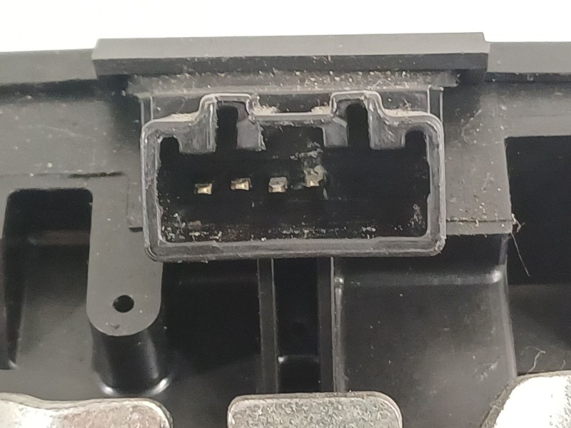 Recambio de cerradura maletero / porton para ford fiesta (ccn) trend referencia OEM IAM 8A61A442A66BE  