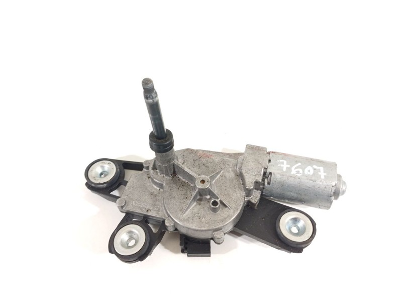 Recambio de motor limpia trasero para ford fiesta (ccn) trend referencia OEM IAM 8A61A17K441AE  