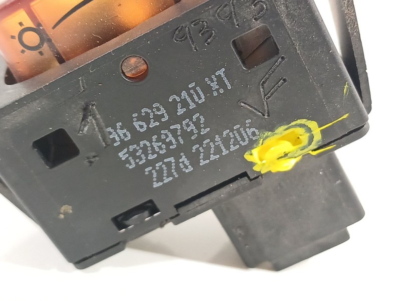 Recambio de interruptor para citroën berlingo cuadro x referencia OEM IAM 96629210XT  