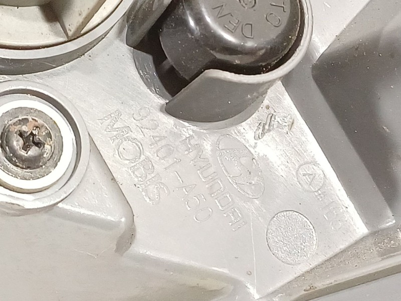 Recambio de piloto trasero izquierdo para hyundai i30 (gd) classic referencia OEM IAM 92401A50  