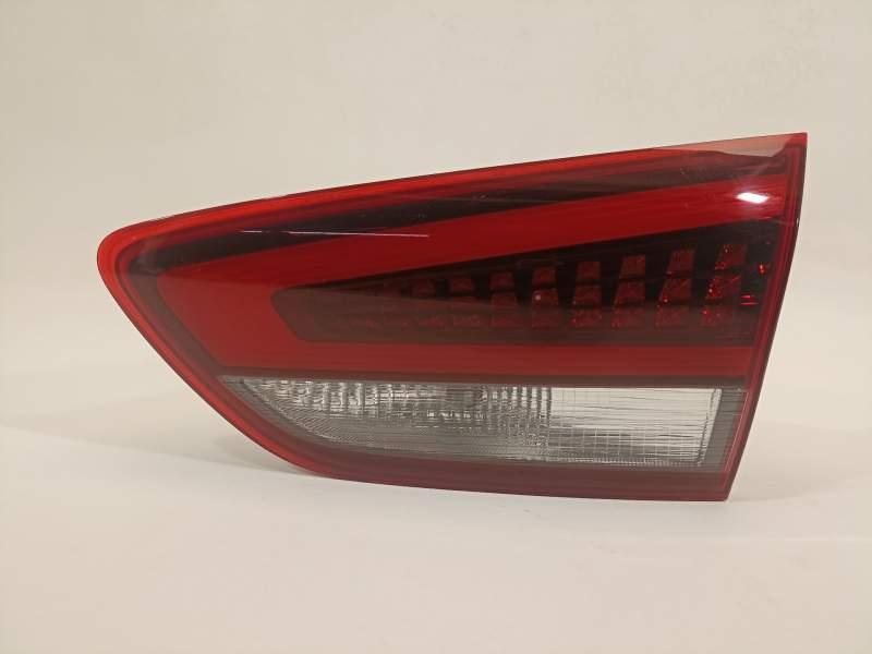 PILOTO TRASERO DERECHO EN PORTON 92404G4500 