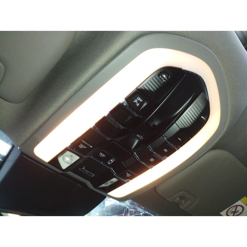 Recambio de luz interior para porsche panamera diesel referencia OEM IAM   