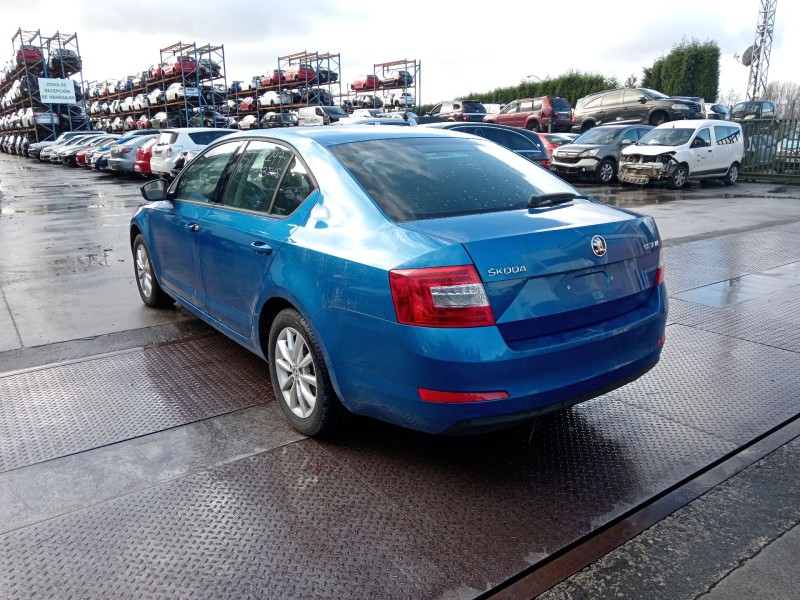 skoda octavia lim. (5e3) del año 1950