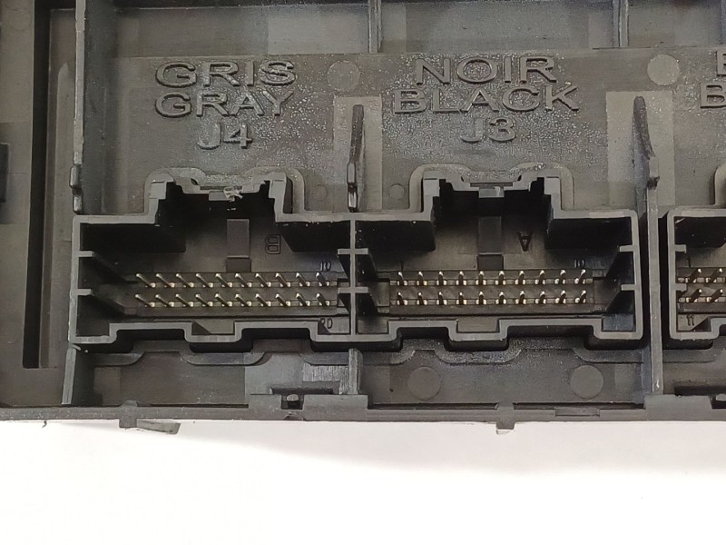 Recambio de modulo electronico para opel insignia sports tourer 2.0 16v cdti referencia OEM IAM 13505739  