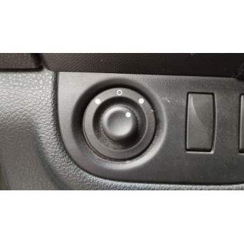MANDO RETROVISOR 255704649R 