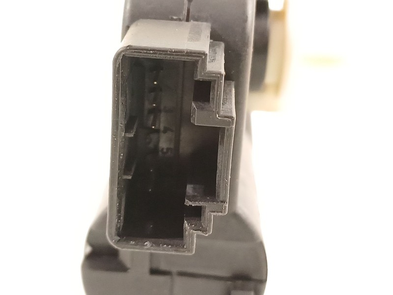 Recambio de motor apertura trampillas climatizador para volkswagen touran (1t3) advance bluemotion referencia OEM IAM 1K0907511 