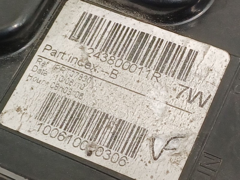 Recambio de modulo electronico para renault megane iii coupé-cabrio dynamique referencia OEM IAM 243800011R  