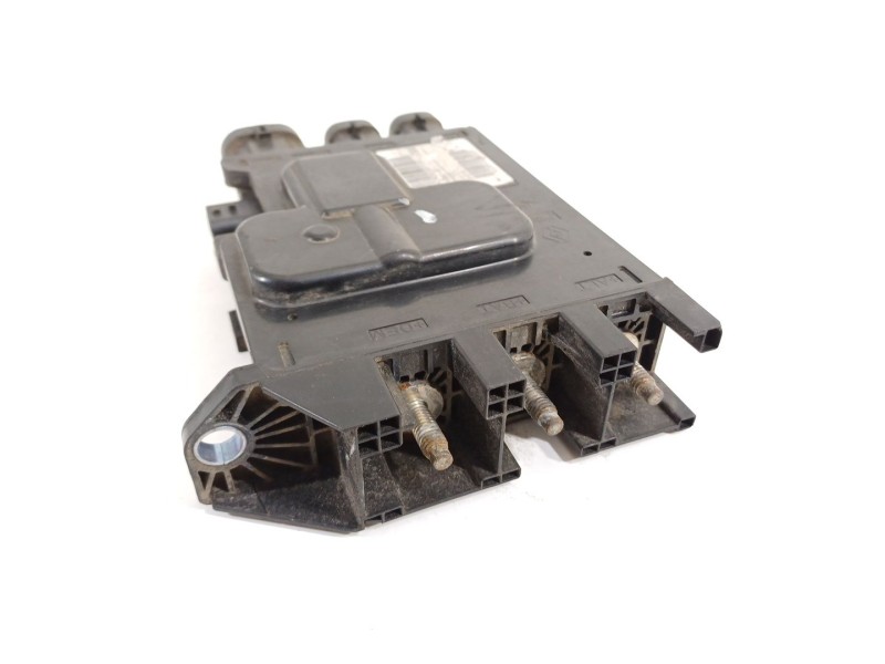 Recambio de modulo electronico para renault megane iii coupé-cabrio dynamique referencia OEM IAM 243800011R  