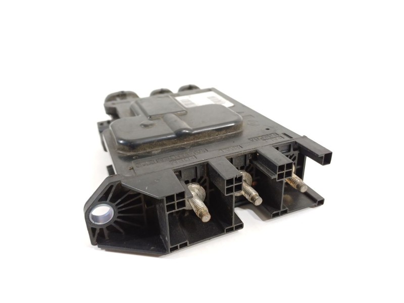 Recambio de modulo electronico para renault megane iii berlina 5 p business referencia OEM IAM 243800011R  