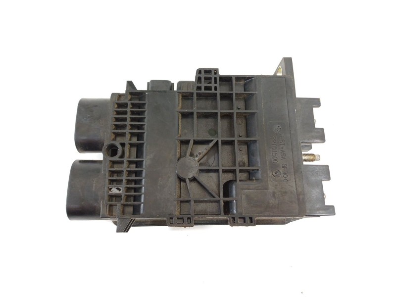 Recambio de caja reles / fusibles para renault laguna iii dynamique tomtom referencia OEM IAM 243800014R  