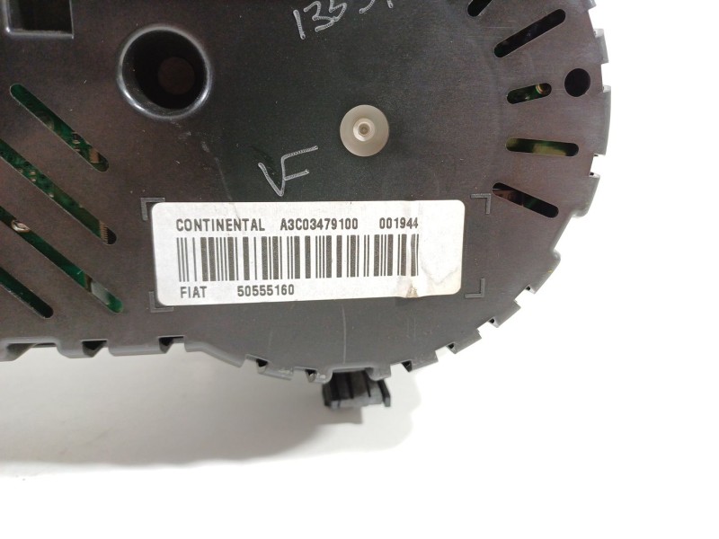Recambio de cuadro instrumentos para alfa romeo giulietta (940_) 1.4 bifuel (940fxa1a, 940fxt1a) referencia OEM IAM 50555160  