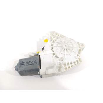 MOTOR ELEVALUNAS TRASERO DERECHO 8K0959812A 