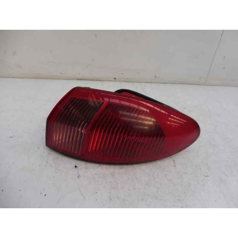 Recambio de piloto trasero derecho para alfa romeo 147 (190) 1.9 jtd 120 collezione referencia OEM IAM 46556347  