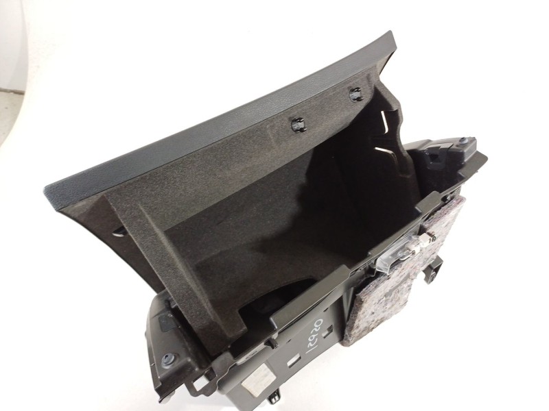 Recambio de guantera para mercedes-benz clase cla (w117) cla 200 cdi (117.301) referencia OEM IAM A1766800091  