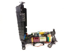 Recambio de caja reles / fusibles para mercedes-benz clase cla (w117) cla 200 cdi (117.301) referencia OEM IAM A2469066600  A246