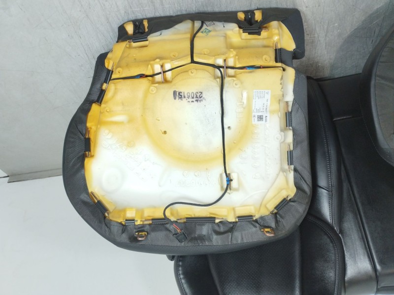 Recambio de asientos traseros para porsche panamera diesel referencia OEM IAM   