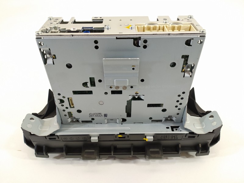 Recambio de pantalla multifuncion para hyundai kona essence 2wd referencia OEM IAM 96160J9030TMT ADBCOJ9EE 