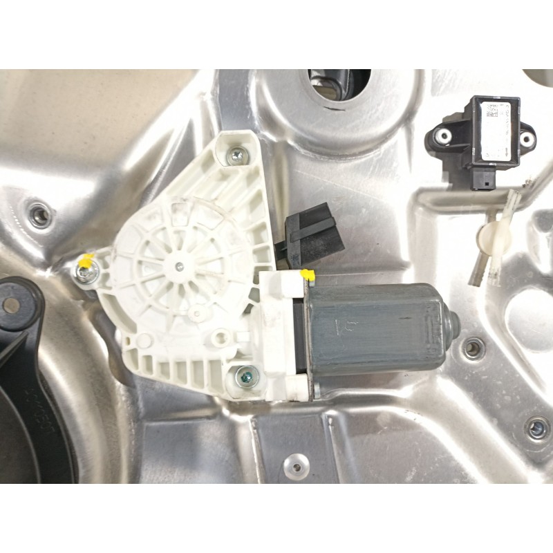 Recambio de elevalunas trasero derecho para mercedes-benz clase s (w221) berlina 350 (221.056) referencia OEM IAM A2218903067  