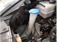 Recambio de deposito limpia para kia carens ( ) concept referencia OEM IAM   