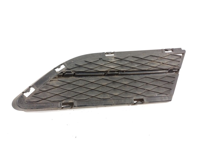 Recambio de rejilla paragolpes derecha para bmw serie 3 berlina (e90) 320i referencia OEM IAM 51117138418  