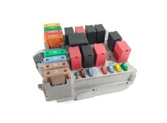 Recambio de caja reles / fusibles para lancia ypsilon (101) 1.3 16v multijet argento referencia OEM IAM 51724721