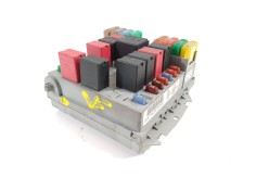 Recambio de caja reles / fusibles para lancia ypsilon (101) 1.3 16v multijet argento referencia OEM IAM 51724721   2
