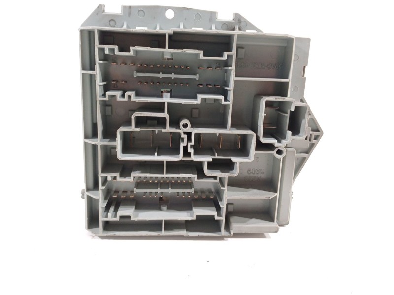 Recambio de caja reles / fusibles para lancia ypsilon (101) 1.3 16v multijet argento referencia OEM IAM 51724721  