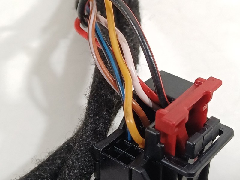 Recambio de retrovisor izquierdo para skoda octavia iii combi (5e5, 5e6) 1.6 tdi referencia OEM IAM 5E1857507N  