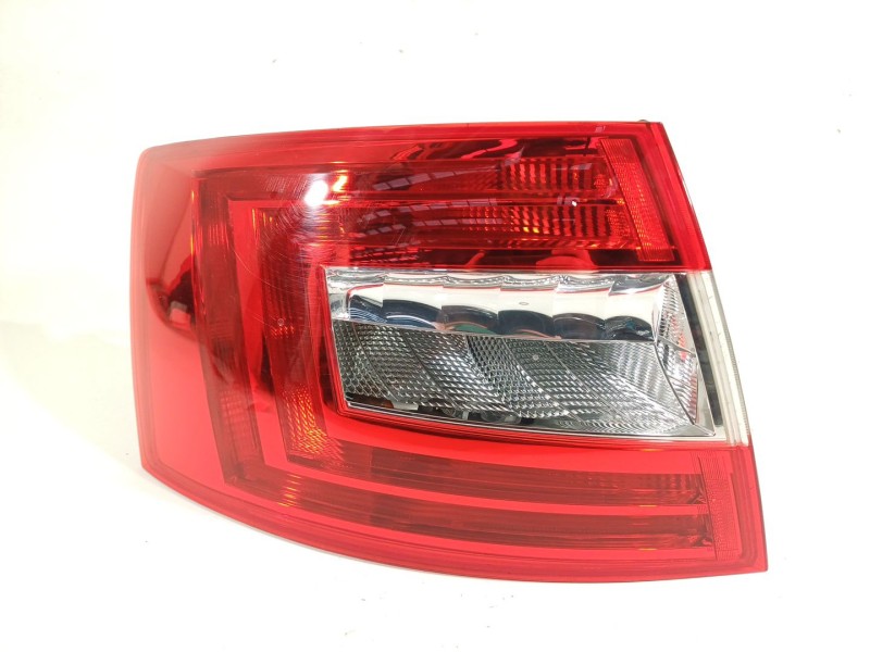 Recambio de piloto trasero izquierdo para skoda octavia iii combi (5e5, 5e6) 1.6 tdi referencia OEM IAM 5E594509506S  