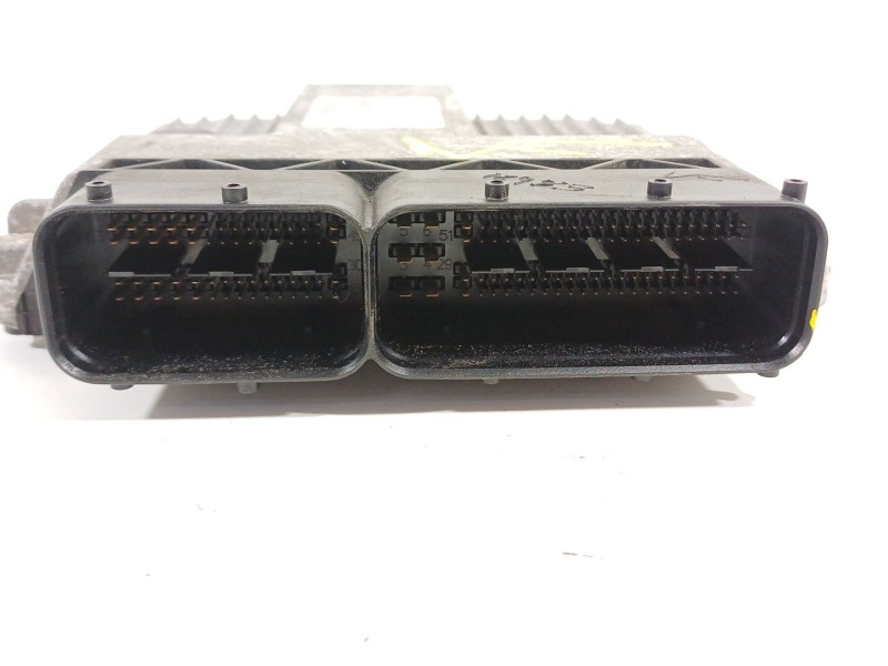 Recambio de centralita motor uce para lancia ypsilon (101) 1.3 16v multijet argento referencia OEM IAM 55195819  