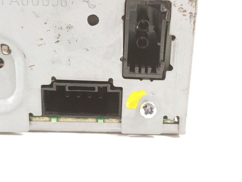 Recambio de sistema audio / radio cd para audi a6 berlina (4f2) 2.7 tdi referencia OEM IAM 4E0910110C  