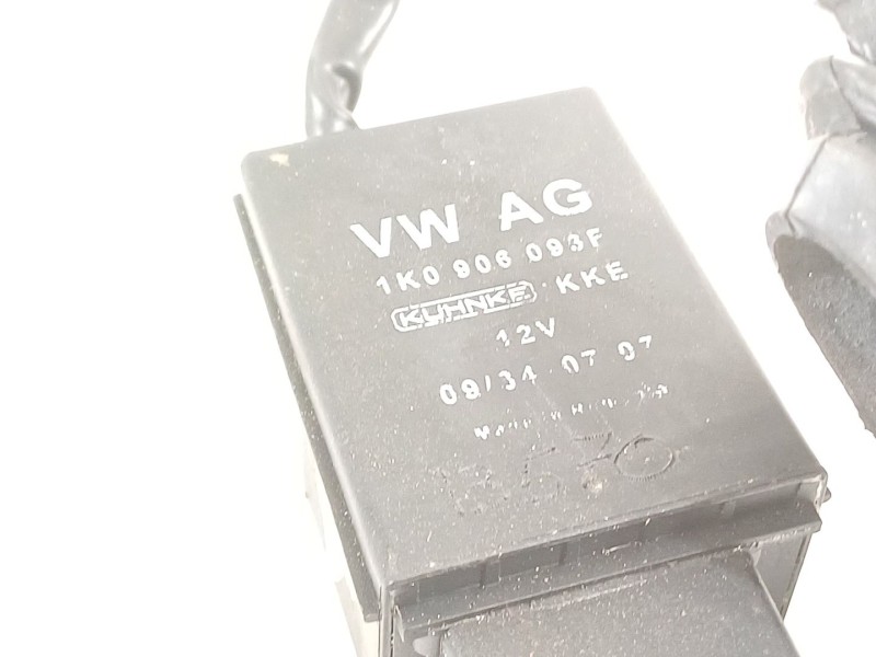 Recambio de rele inyeccion para seat leon (1p1) 2.0 cupra r referencia OEM IAM 1K0906093F  