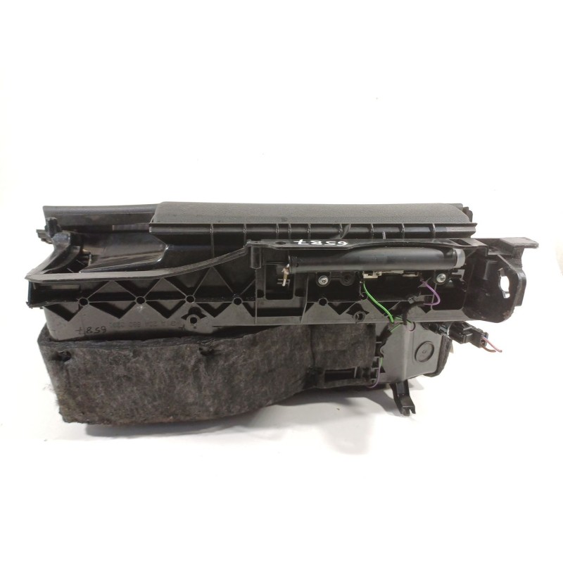 Recambio de guantera para mercedes-benz clase c (w204) berlina c 320 cdi (204.022) referencia OEM IAM A2046800291  