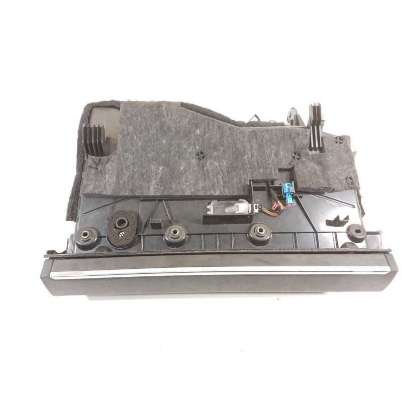 Recambio de guantera para mercedes-benz clase c (w204) berlina c 320 cdi (204.022) referencia OEM IAM A2046800291  